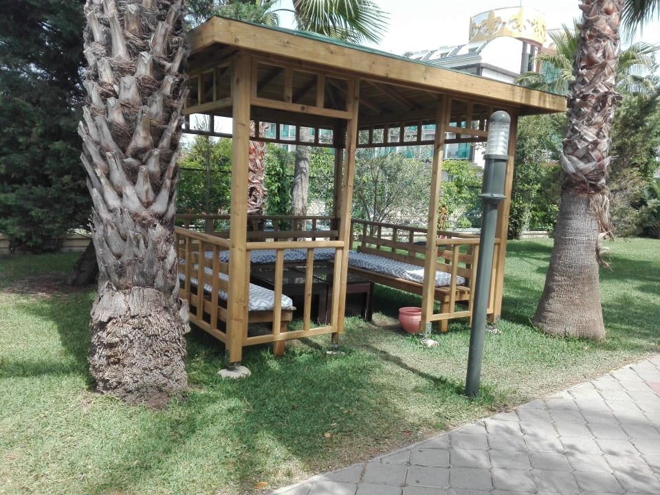 Gartenanlage Hotel Orfeus Park