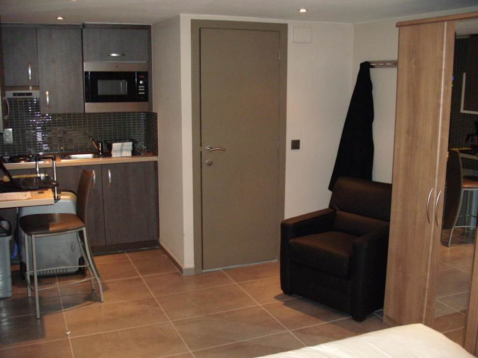 Budget Comfort Flat Aparthotel Pegasus Brussels City