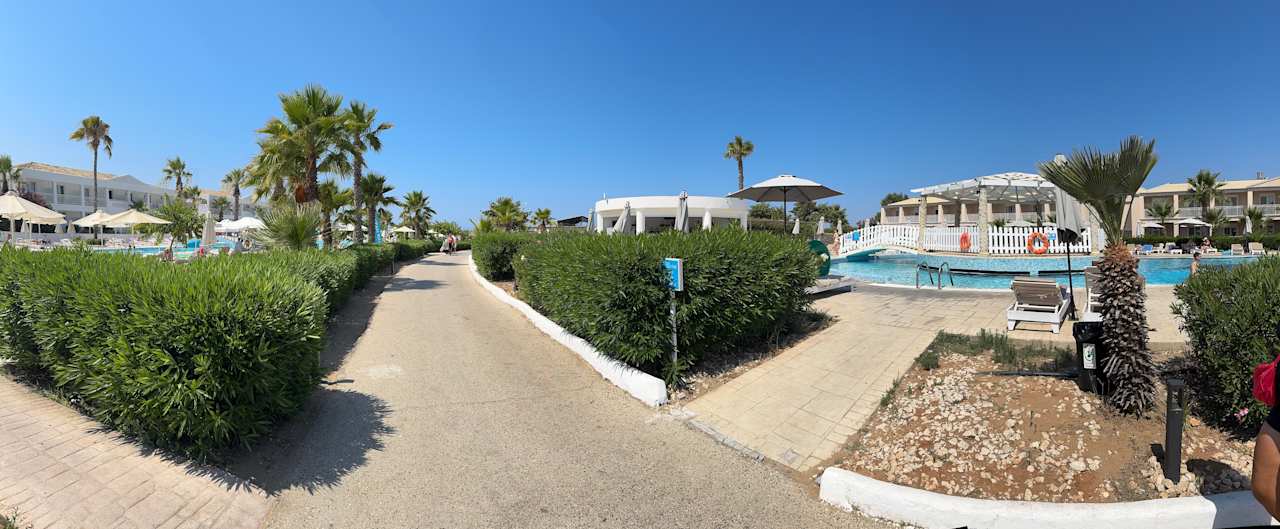 Außenansicht Sandy Beach Resort