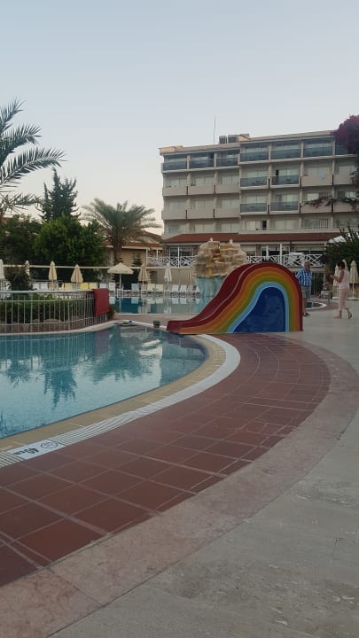 Pool Seaden Corolla Hotel