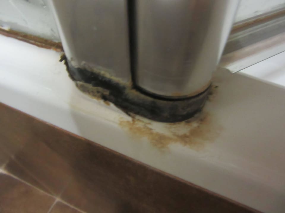Dusche Occidental Roca Negra