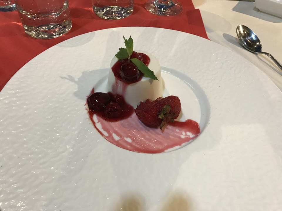 Gastro Xanadu Resort Hotel