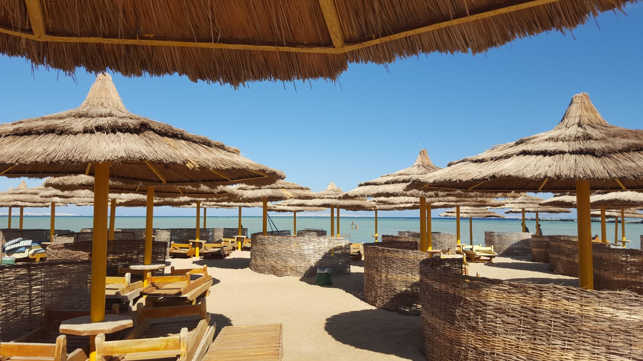 Windschutz vorhanden Titanic Beach Spa & Aqua Park