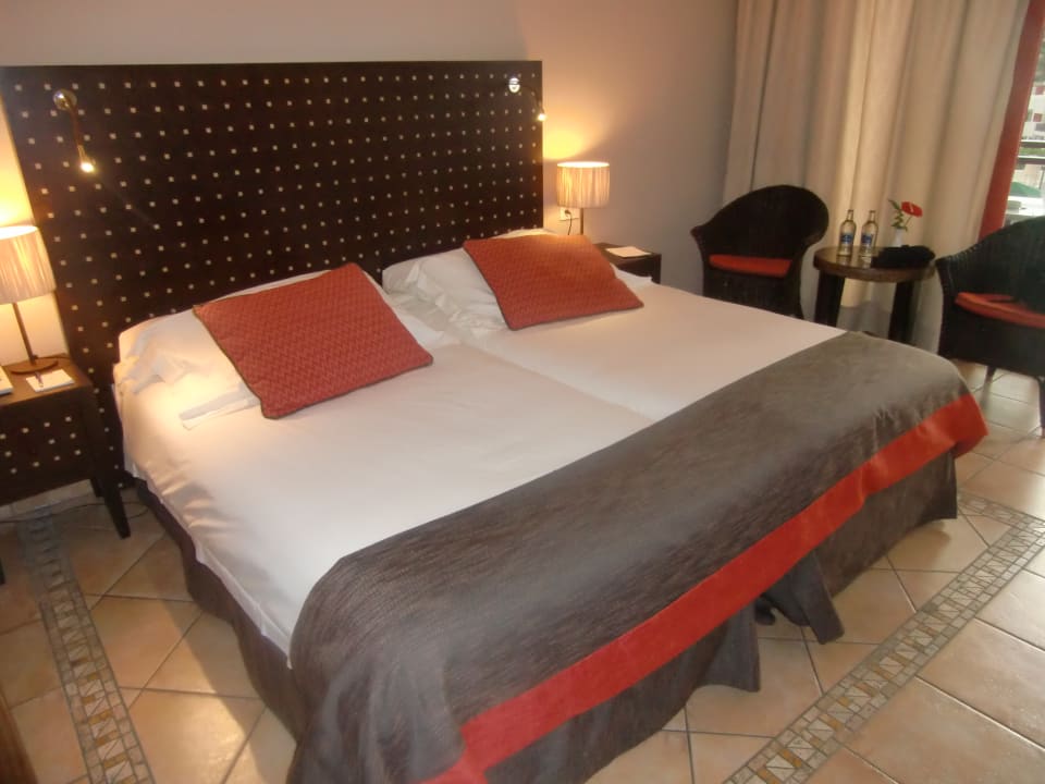 Zimmer Seaside Hotel Sandy Beach