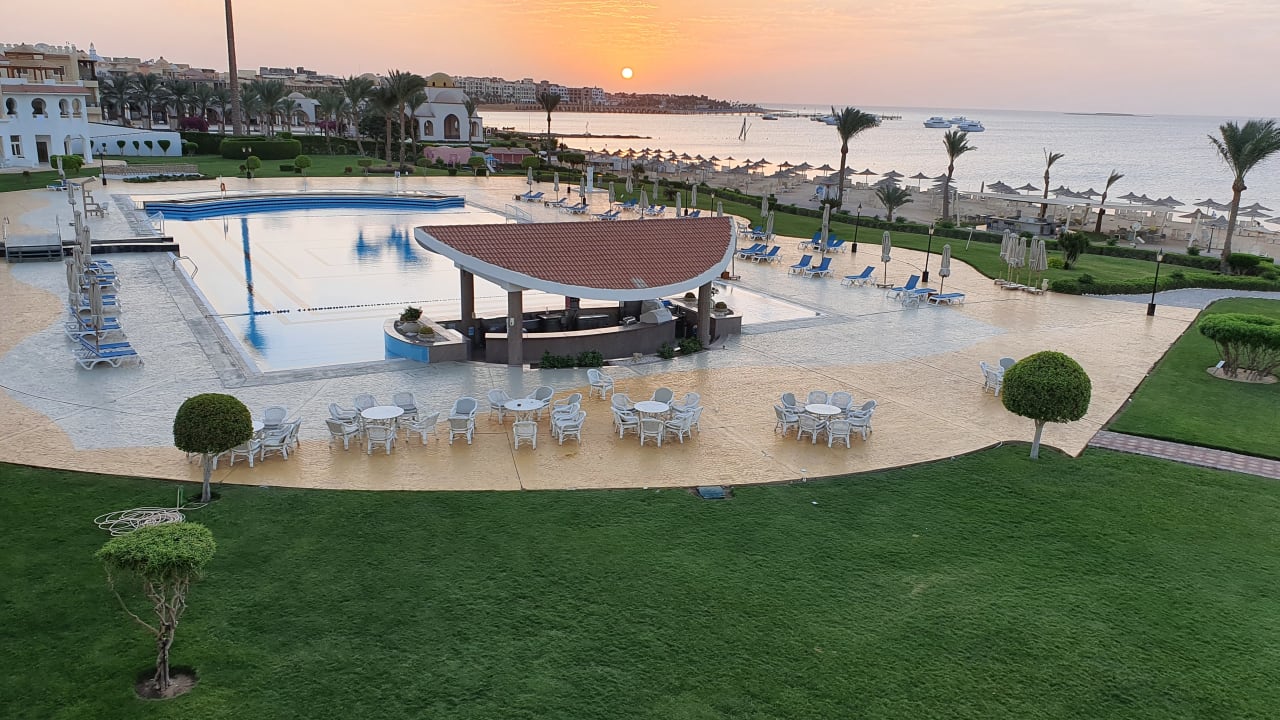 Pool Old Palace Resort Sahl Hasheesh