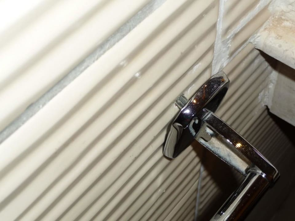 Handtuchhalter Bad Charmillion Gardens Aquapark