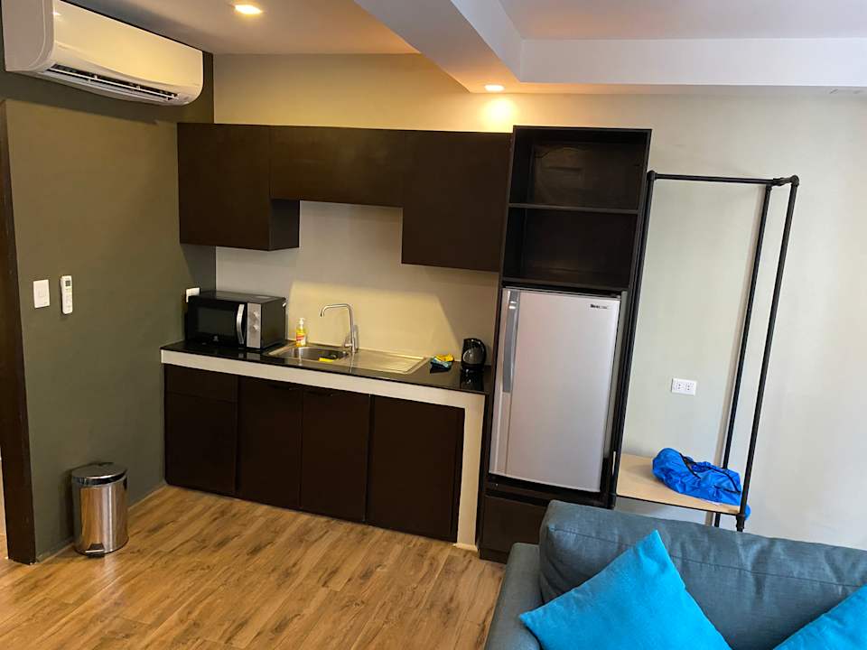 Zimmer Kommons by Kamino