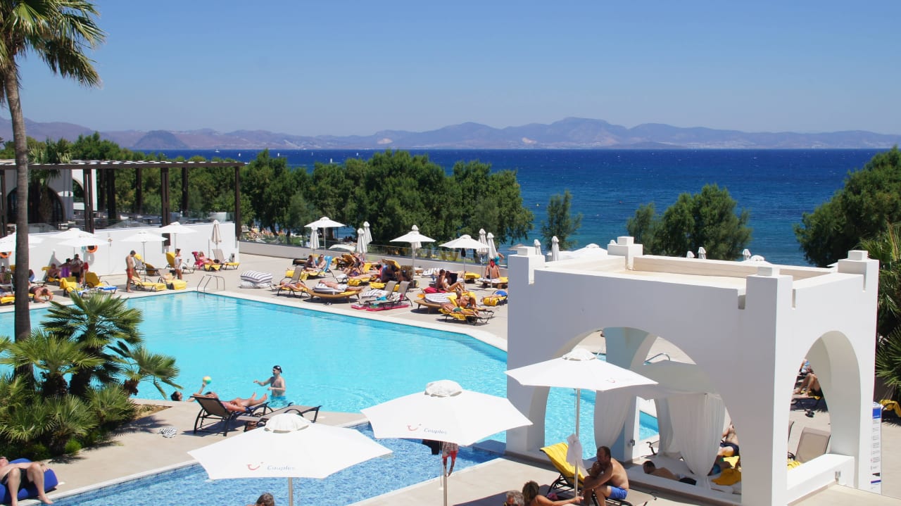 PISCINE TUI BLUE Oceanis Beach and Spa Resort