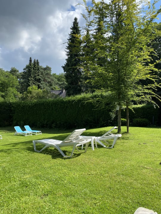 Gartenanlage Waldhotel Tannenhäuschen