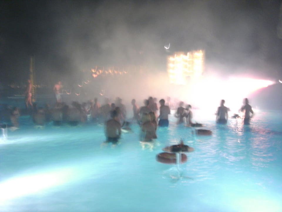 Poolparty Monachus Family Resort Sorgun