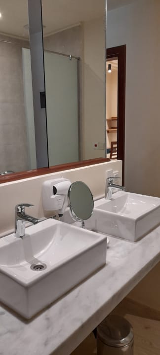 Zimmer Hotel Kiwengwa Beach Resort