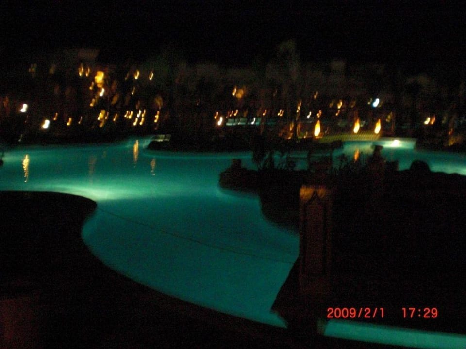 Pool bei Nacht Pickalbatros Palace Resort