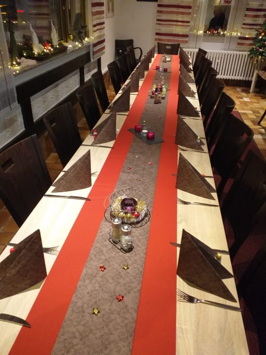 Gastro Hotel Alt Cues