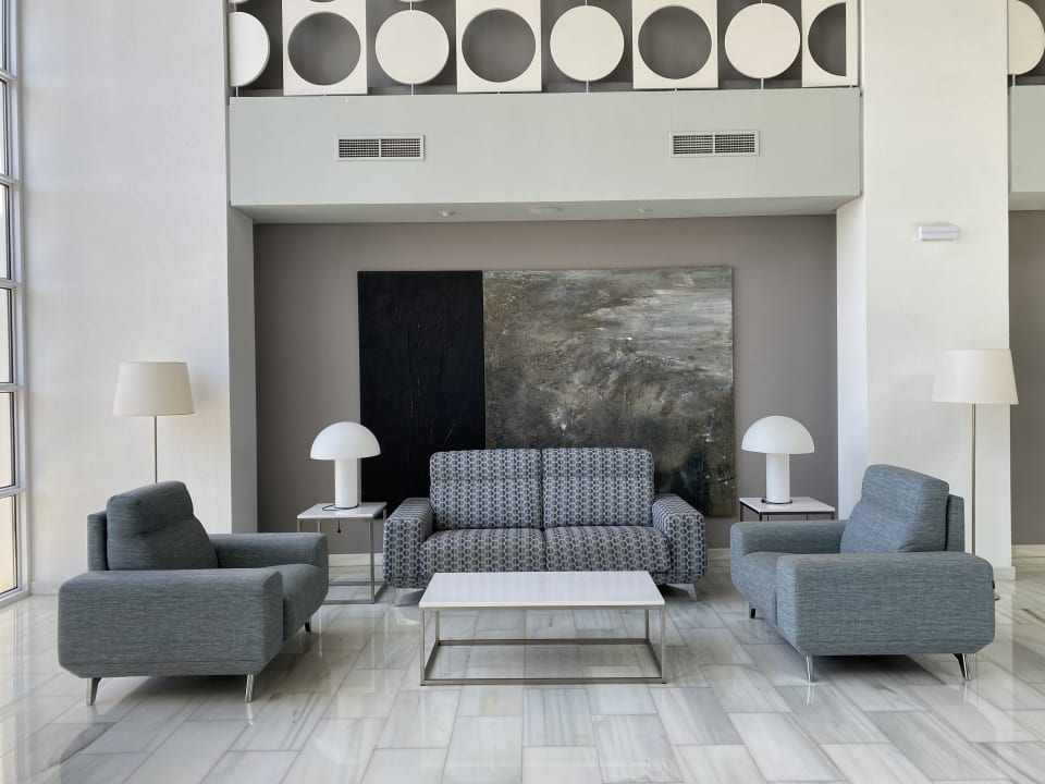 Lobby Protur Vista Badia Aparthotel