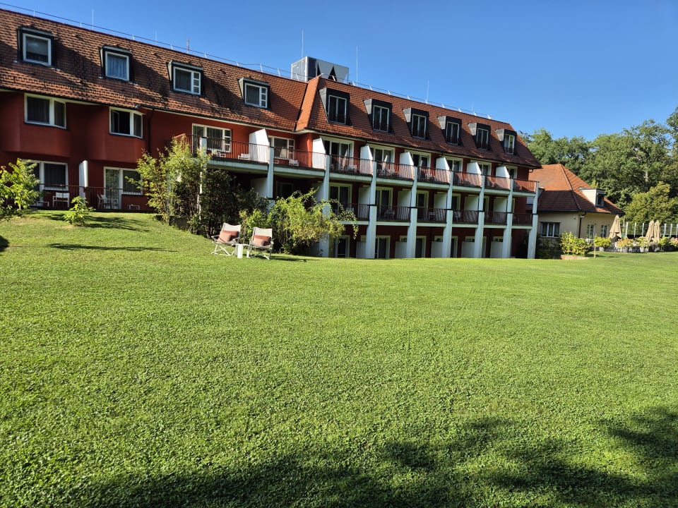 Außenansicht Waldhotel Stuttgart