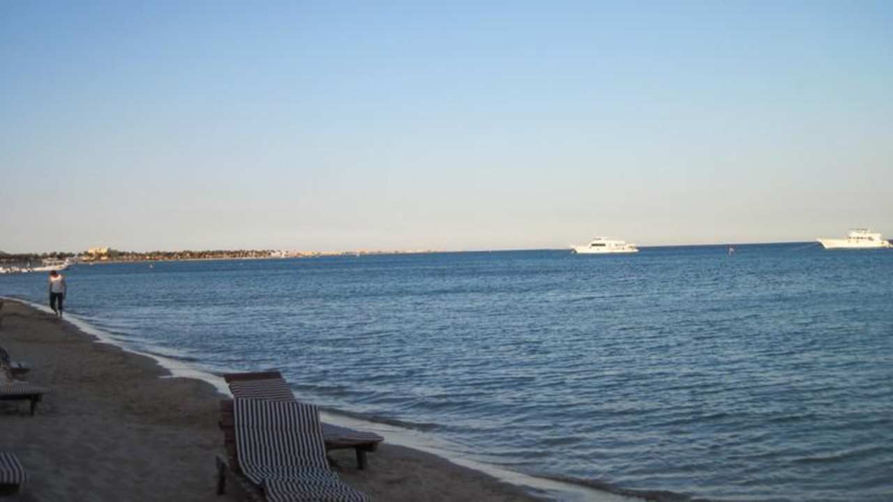 Blick vom Caribbean World Strand nach links Sentido Caribbean World Soma Bay
