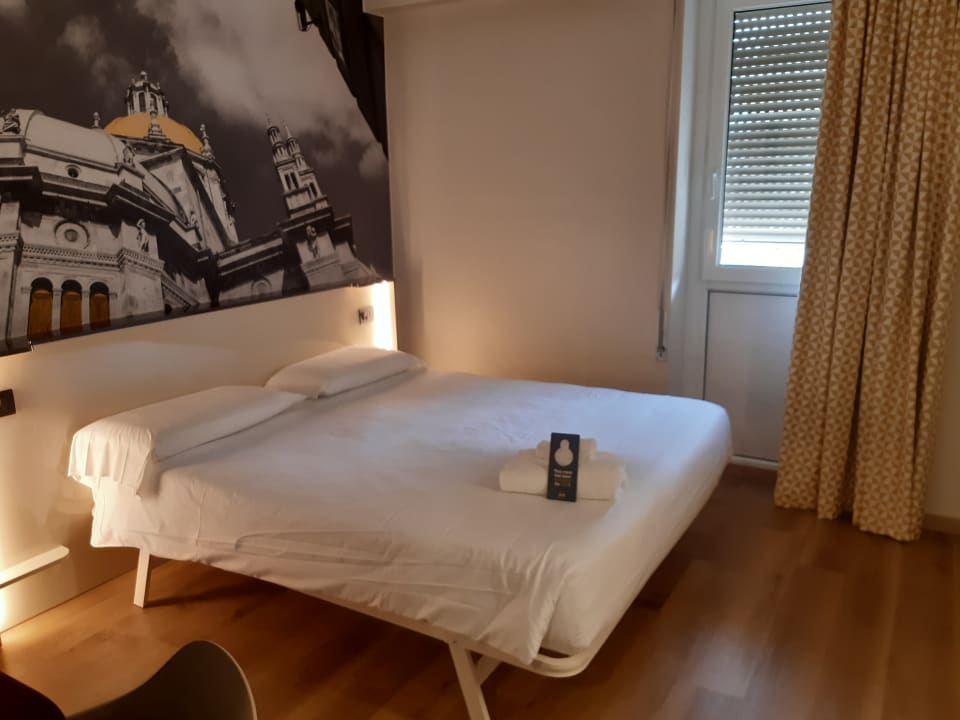 Zimmer B&B Hotel Como City Center