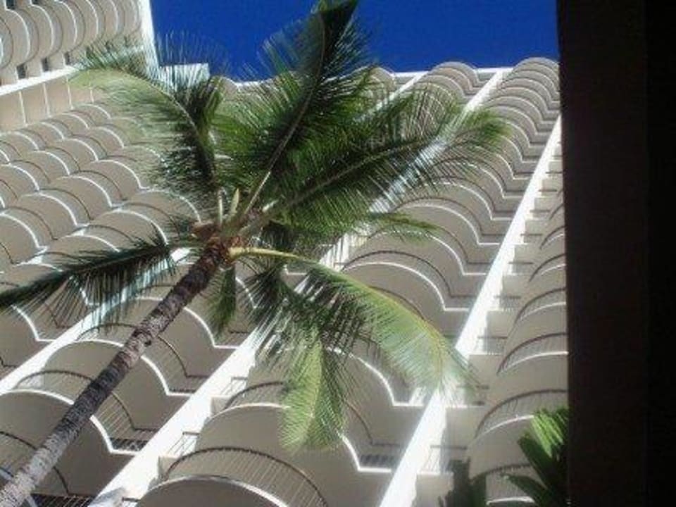 Hotel Waikiki Beach Marriott Resort & Spa