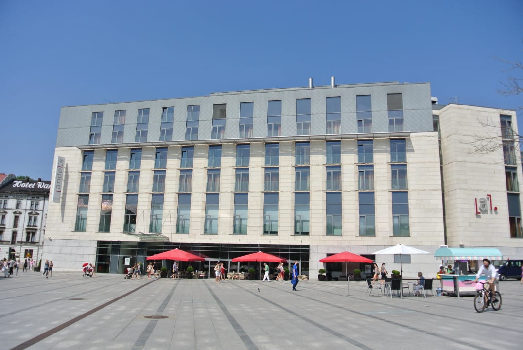 Blick auf das Hotel Vienna House Andel's Cracow