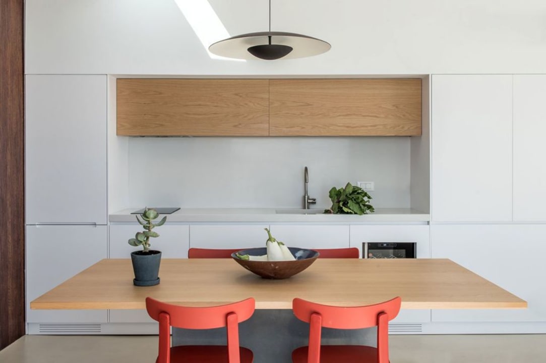 Gastro Santorini Heights