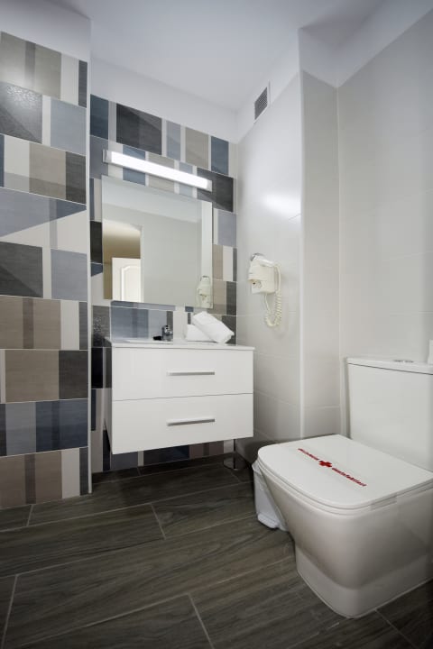 Zimmer Skyview Hotel