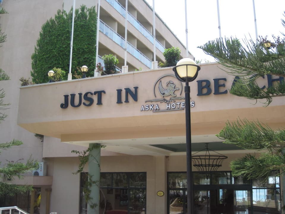 Hotel Eingang Just in Beach Aska Hotel Just in Beach