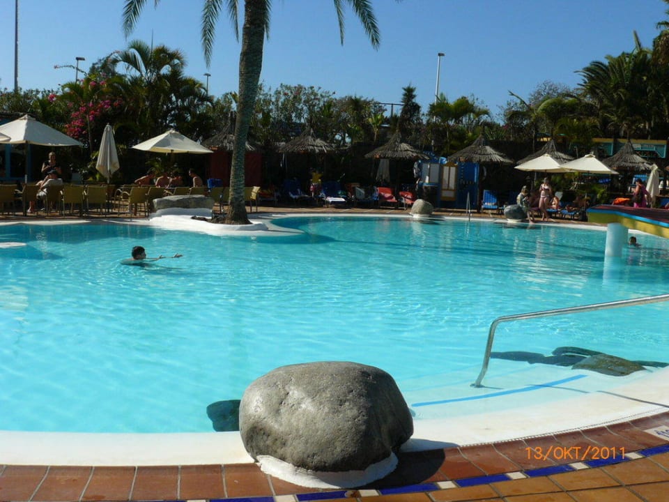 Pool Corallium Beach by Lopesan Hotels - Adults only