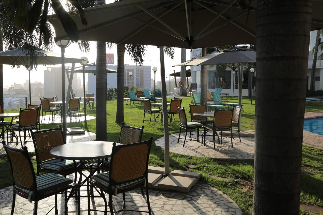 Ausblick Garten Hotel Cardoso