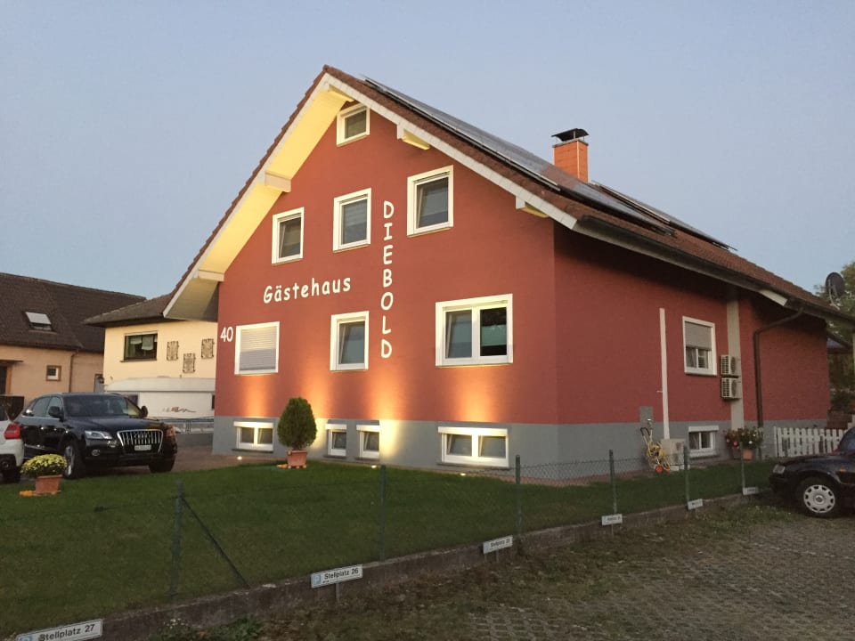 Außenansicht Gästehaus Alwin Diebold