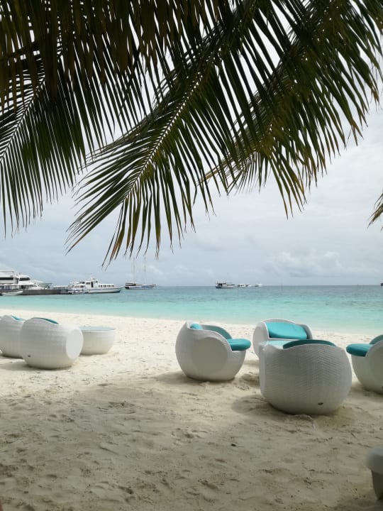 Strand Meeru Maldives Resort Island