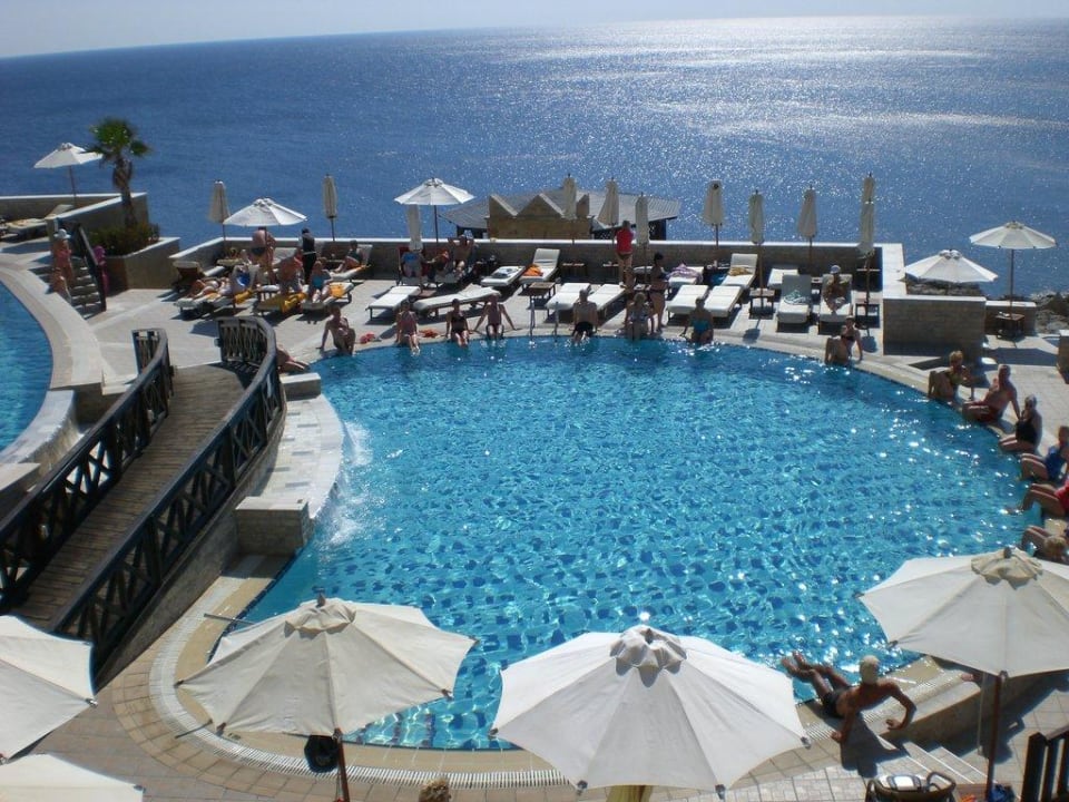 3. Poolanlage Hotel Kalithea Horizon Royal