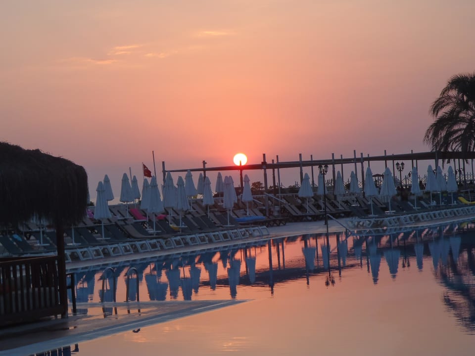 Sonnenuntergang Hotel Club Nena