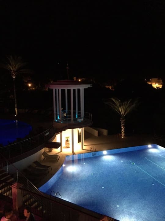 Zwei Pools ROBINSON CALA SERENA
