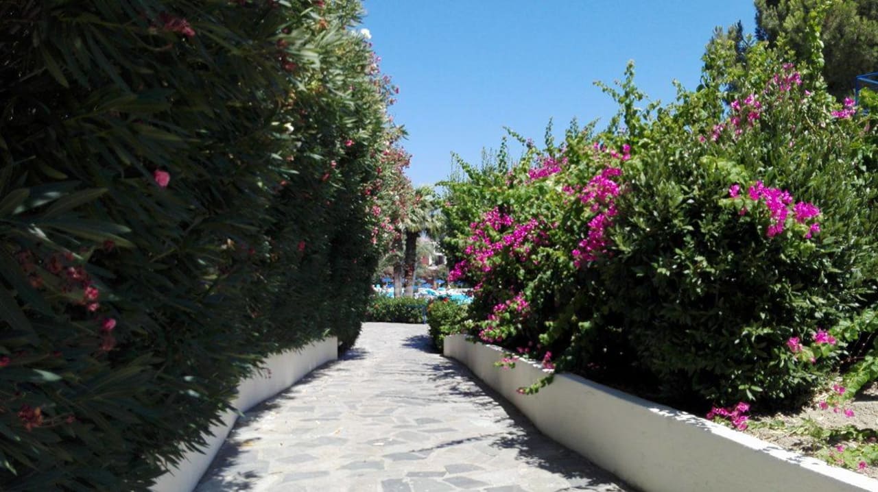 Gartenanlage Kresten Palace Hotel