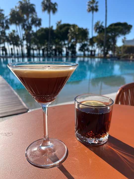 Gastro Acanthus Cennet Barut Collection