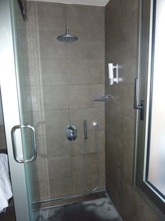 Die Duschzelle Lopesan Baobab Resort