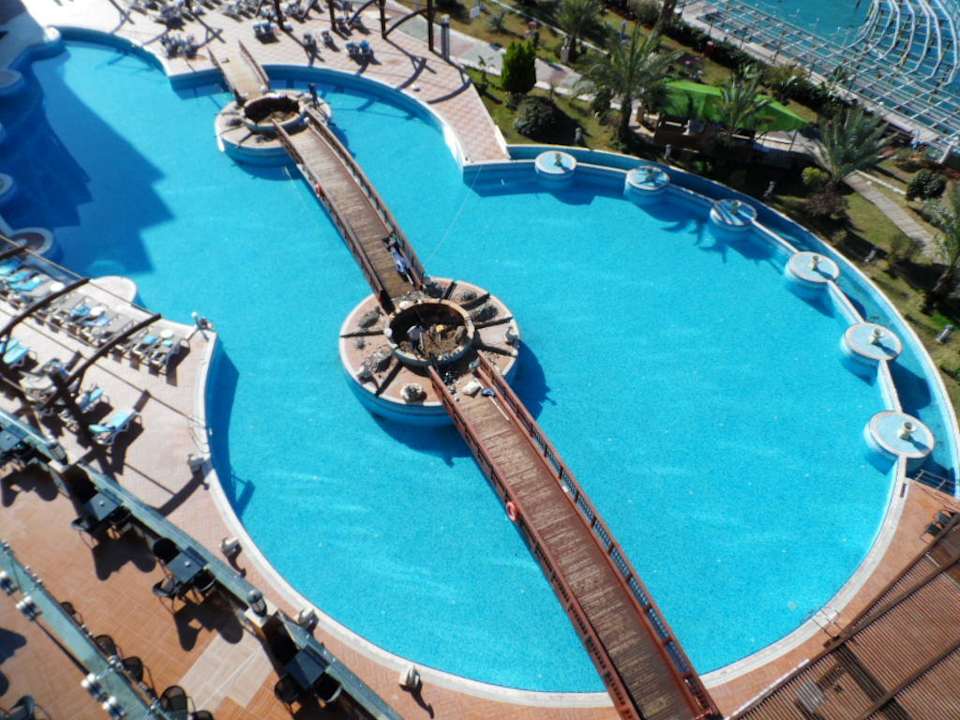 Baulärm und Staub Granada Luxury Okurcalar