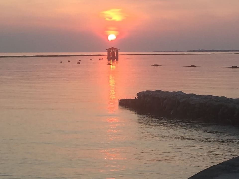 Sonnenuntergang Adaaran Select Meedhupparu Island Resort - Premium All Inclusive