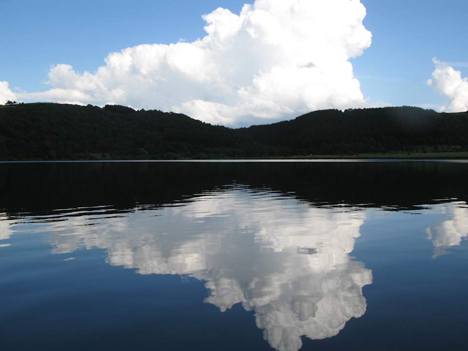 Maar gegenüber Hotel MAARIUM Hotel