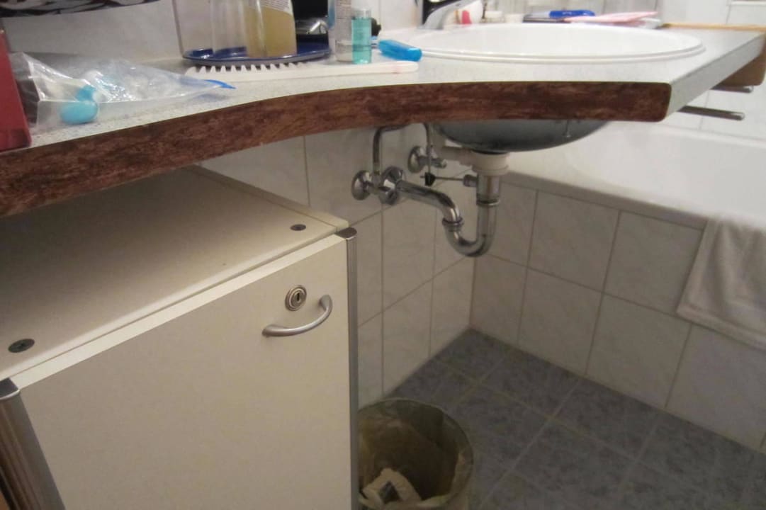 Bad mit Küchenplatte Landhotel Seeg