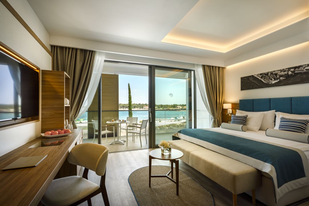 Zimmer Marea Suites Valamar Collection