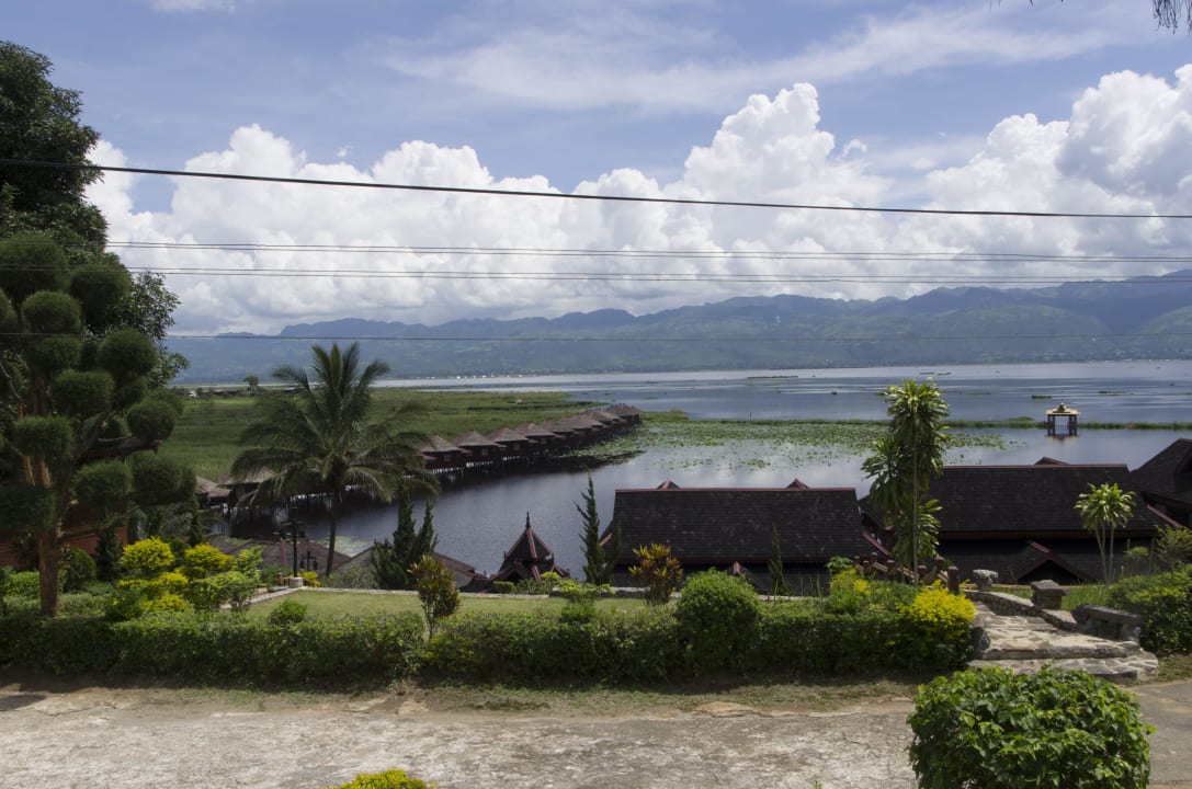 Hotelanlage mit Inle See Hupin Inle Khaung Daing Village Resort