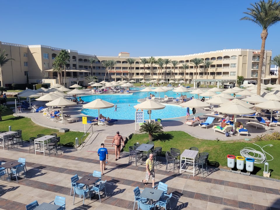 Pool Beach Albatros Resort