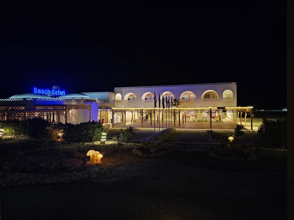 Außenansicht Beach Safari Nubian Resort