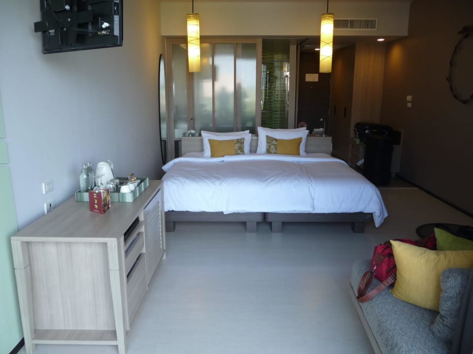 Sands Room mit integriertem Badezimmer The Sands Khao Lak by Katathani