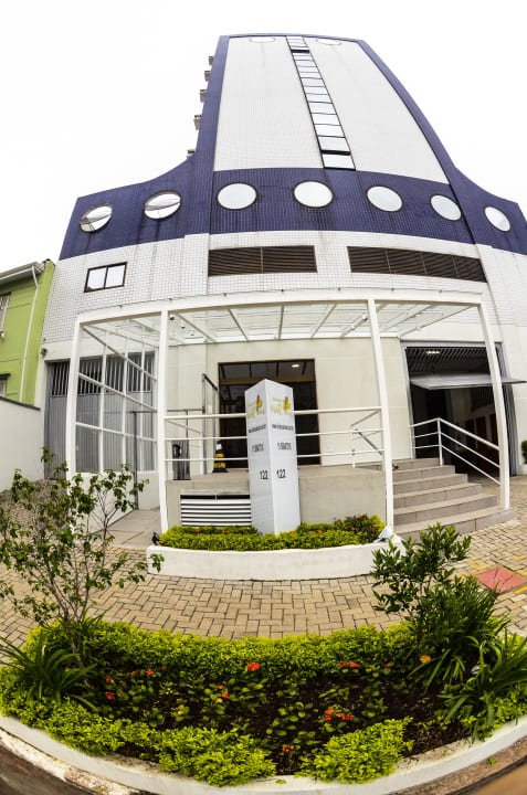 Entrance Hotel Villa Rosa