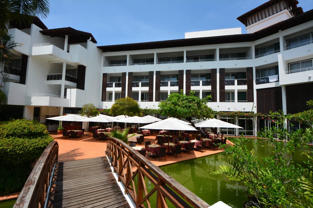 Restaurant Hotel Lanka Princess Ayurveda