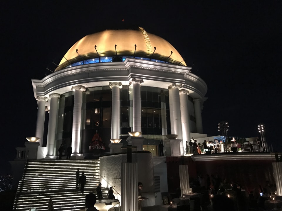 Gastro Tower Club At Lebua