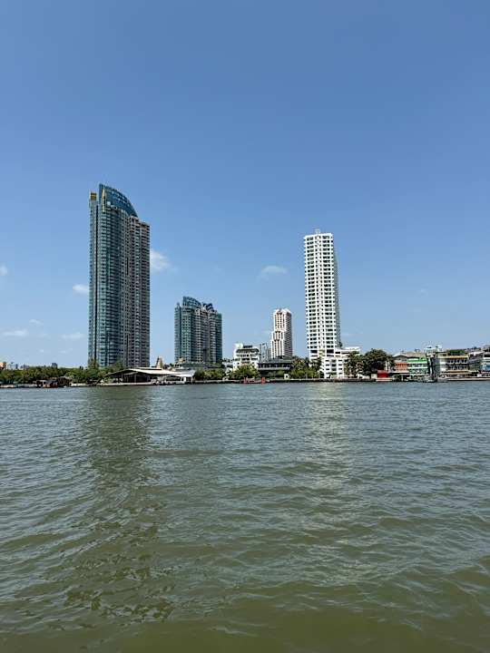 Ausblick Ramada Plaza by Wyndham Bangkok Menam Riverside