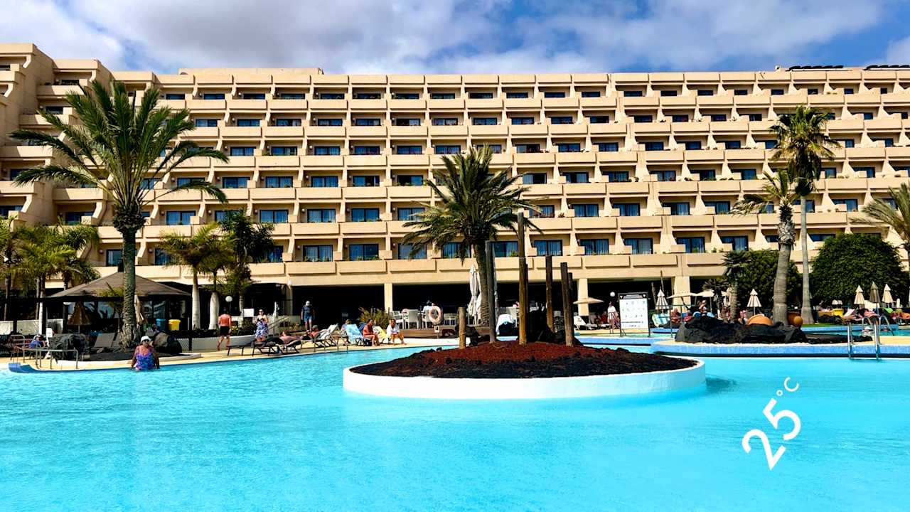 Pool Hotel Grand Teguise Playa